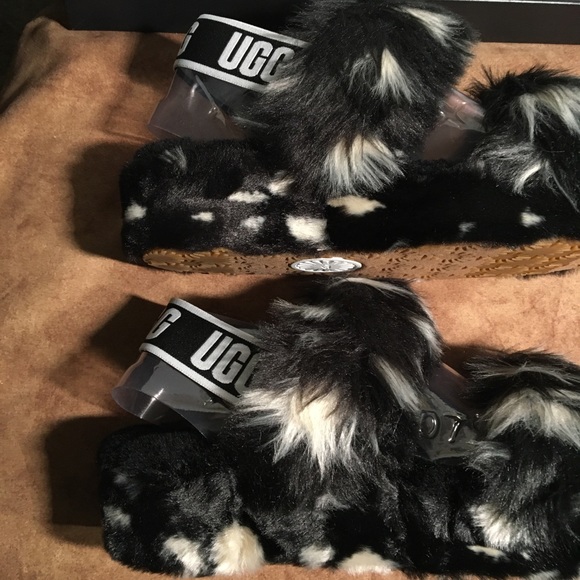 UGG NIB AUTHENTIC OH YEAH SPOTS BLACK & WHITE SLIPPERS - Picture 13 of 16